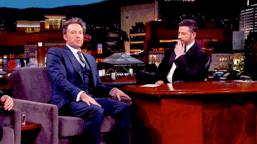 《jimmy kimmel脱口秀》吉米小班与麦特的三角恋情仍然持续发烧.