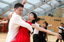 《盲探》盲人演技逼真!劉德華向黃裕翔、艾爾帕西諾偷師