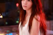 『鐵肺女王』李佳薇睽違兩年終於推出第2張全新專輯『像天堂的懸崖』