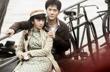 馮紹峰投入演出《黃金時代》忘情冰水淋頭 發酒瘋 湯唯讚美他有如角色附身