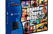 PlayStation®4陪你歡度愉快假期！ 多款PS4™主機同捆組、PS4™遊戲3重包 12/18限量超值登場