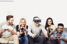 PlayStation®4專用虛擬現實裝置PlayStation®VR 2016年10月發售建議售價44,980日圓/399美元/399歐元/349英鎊
