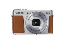 Canon全新PowerShot G9 X Mark II大光圈口袋型高畫質類單眼搭載最新 DIGIC 7 影像處理器 1 吋 CMOS 影像感測器及 f/2.0 大光圈實現優美淺景深效果 輕鬆遊走黑夜拍攝