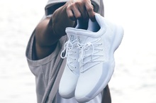 Harden Vol.1系列夏日新色Yacht Party純白配色實戰白鞋風潮再起  百搭戰靴 現正販售中