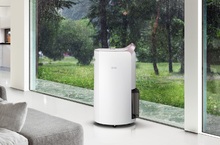 抗潮大作戰 LG PuriCare™變頻除濕機驚豔上市除濕、乾衣、烘鞋、烘衣櫃 一機多用奈米離子主動淨化抑菌 打造「乾」「淨」居家環境
