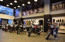 TRIUMPH凱旋重裝打造全台首間品牌專門店開幕經典英倫設計、雋永風格品味 百年精神淬鍊重現!