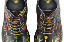 2017 Dr. Martens PRIDE 彩虹靴驕傲上市