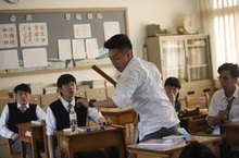 《報告老師！怪怪怪怪物！》史上最狂高中生蔡凡熙耍狠九把刀讚『取得船票的李奧納多』下指導棋要看見牙齒迷妹喊『男神想看你使壞』