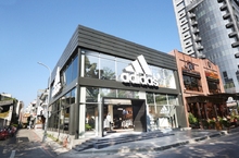 adidas台中綠園道門市 11月2日全新開幕  最新運動潮流商品 一站購足