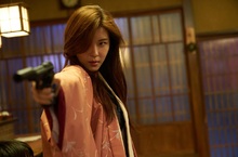 動作鉅制《追捕》 韓國女神河智苑與吳宇森導演 11/22將來台宣傳