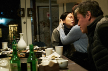 金珉禧不當小三改愛女人《獨自在夜晚的海邊》酒後喇機姊妹淘癡心等待卻被男人放鳥傷透心金珉禧改愛女人大膽索吻