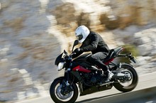 2016 TRIUMPH凱旋、KTM精選車款推薦馳騁街道極速車魂 熱血重機風潮即刻駕馭