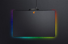 AORUS RGB新成員誕生！ P7 炫光滑鼠墊登場