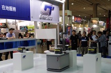 打造工業4.0 AGV領導品牌GreenTrans搶進半導體產業  中華汽車自主研發無人搬運車搶市 可望創造30億營收