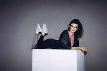 漂亮寶貝 Selena Gomez 期間限定聯名首發PUMA DEFY x SG 新女力勁履9/18閃耀初登場 大膽潮流外型 霸氣征服運動時尚舞台