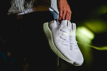 adidas 獨創4D科技中底  數位化製鞋技術改寫歷史 ALPHAEDGE 4D跑鞋  3月28日強勢再現