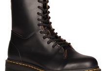 「Tough As You」 倔強由你！ Dr. Martens 2019秋冬歌頌過去60年勇敢的馬汀人 秋冬新品第二波精選三大系列強悍上市