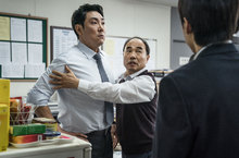 《信號》趙震雄攜手《雞不可失》李哈妮同台飆戲 踢爆金權黑幕 南韓大滿貫導演新作《黑計畫》12月13日全台上映