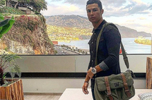 著名足球員C羅（Cristiano Ronaldo）配戴宇舶錶MP09雙軸陀飛輪