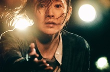 戲外孩子失蹤怎麼辦？李英愛：想都不敢想 老公鼓勵接演 氧氣美人卻憔悴素顏上戲坦承心累 接力 寄生上流 熔爐等片【復仇母親】揭露社會陰暗