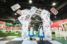 來偶的童話樂園 Foufou Bunny愛麗絲夢遊仙境夢幻場景  15大療癒系角色齊聚童話市集 2/22-3/24 高雄夢時代8F時代會館超萌登場