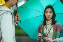 青春愛情電影《可不可以，你也剛好喜歡我》  陳妤開鏡第一場重頭戲遇情緒亂流猛NG 曹佑寧愛的抱抱給溫暖 順利完成拍攝
