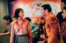 《紅衣小女孩》系列幕後團隊打造 《逃出立法院》不延期上映 強力公佈正式預告  教你抗病毒4大招 避免接觸 保持距離 通報病例 相信政府等待救援 賴雅妍 禾浩辰硬起來對決活屍 拼命衝出活路 逃出立法院