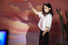 漂亮寶貝娜扎 為龐克女力妝點春夏粉彩  PUMA DEVA CHIC厚底美鞋2.0  4/1-4/5 加碼再祭 買二送一 春漾超限時優惠