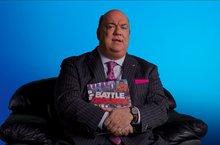 在《WWE 2K殺戮戰場》的各種遊戲模式中用自己的方式打鬥
