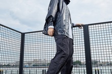 未來感拉鍊鞋身「潮」有型   ECCO【ZIPFLEX 酷飛系列】  城市穿梭狠「腳」色    限定款首度結合DYNEEMA®皮革與DriTan™環保科技