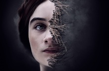 金獎導演攜手《進擊的鼓手》製片打造邪教版《使女的故事》？！ 不想拍美國電影？！導演直呼「父權如新型冠狀病毒病」 《血色羔羊》5月29日 闖入慾色迷林