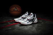 重返長城世代！adidas Harden Vol.4 全新配色“Dynasty” 致敬輝煌王朝 休士頓火箭隊經典隊徽完美入鞋 霸氣升空叱吒季後賽戰場