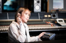 Sony 客製化入耳式耳機Just ear 藍井艾露調音版XJE-MHREIR