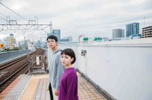 山田杏奈對鈴木仁一見鍾情！少男、少女大跳「蟑螂舞」  【透視畫男孩，全景畫女孩】於興建中的東奧選手村取景 成另類風景