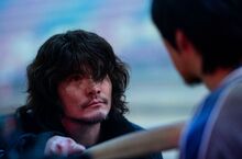 李銘忠《售命》披頭散髮不怕醜！假肚腩太逼真，傅孟柏誤會「以為天然胖」