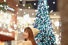 高雄下雪了！全台唯一兩大聖誕樹，首座7米高「雪花泡泡樹」、「星光耶誕樹」浪漫飄雪