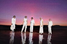 ALL IN 5 衝進Cyberpunk虛擬未來爭奪皇冠 主打歌〈PRINCE〉MV上架 團員柏安形容：「相愛相殺！」 