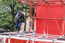 科技犯罪鉅片《斷網》傾力打造飛車爆破 「火燒車」來真的 驚動消防隊