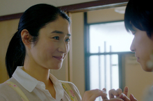 《指尖上綻放的愛》母親節上映，小雪主演新作獻台灣觀眾：給大家能量！