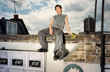 做自己最強大！Dr. Martens 邀你一起〝Made Strong〞！ Jadon系列迎來十週年！Jetta厚底靴回歸亮相感謝同慶！