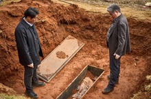 《破墓》73.6%市占率票房橫掃奪冠！首日票房狂飆《薩滿》近３倍票房！