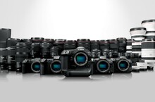 Canon慶祝連續 21年蟬聯全球可交換式鏡頭數位相機市佔冠軍寶座