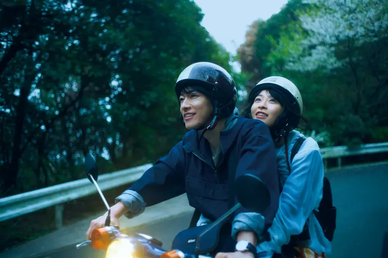 日本純愛動人電影《四月，她將到來。》　川村元氣同名暢銷小說改編