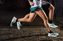 adidas最強長距離訓練跑鞋 ADIZERO BOSTON 13搶先公開! 三大核心科技進化,柔軟與舒適度雙重有感升級 adidas最強長距離訓練跑鞋 ADIZERO BOSTON 13搶先公開! 三大核心科技進化,柔軟與舒適度雙重有感升級