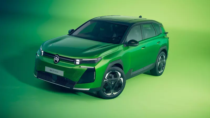 因創新而生，為未來而行 百年光影，驅動未來 全新 CITROEN C5 AIRCROSS 耀眼登場