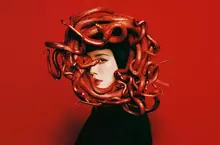 等待6年!華語流行天后蔡依林 『美杜莎慾望桂冠 』加冕照 預告新專輯全面回歸 等待6年!華語流行天后蔡依林 『美杜莎慾望桂冠 』加冕照 預告新專輯全面回歸