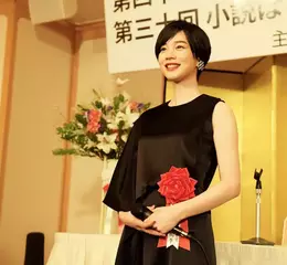 天才女星Non化身百變新銳小說家 不計形象槓上文壇大前輩 鬼才導演堤幸彥新作【我命中注定的飯店】詼諧刻劃作家生死鬥