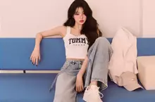 TOMMY HILFIGER 宣佈張員瑛成為 TOMMY JEANS 2025 夏季品牌大使 TOMMY HILFIGER 宣佈張員瑛成為 TOMMY JEANS 2025 夏季品牌大使