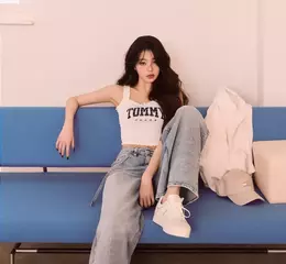 TOMMY HILFIGER 宣佈張員瑛成為 TOMMY JEANS 2025 夏季品牌大使