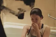 水壓爆擊大腦！袁澧林《山忌 黃衣小飛俠》浴缸溺水戲苦不堪言